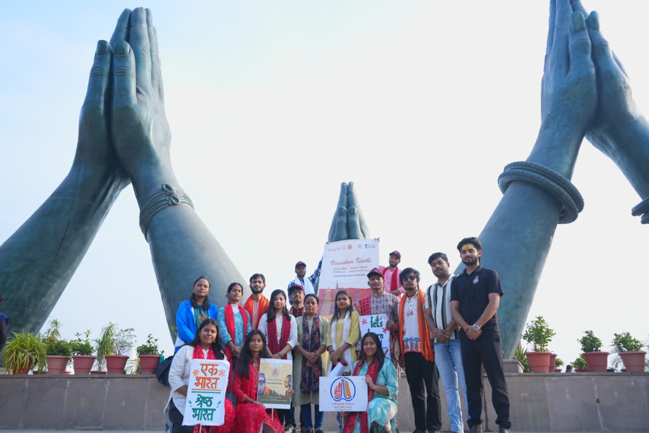 प्रेरक और संदेशपूर्ण नुक्कड़ नाटक “एकता की गंगा” का भव्य आयोजन